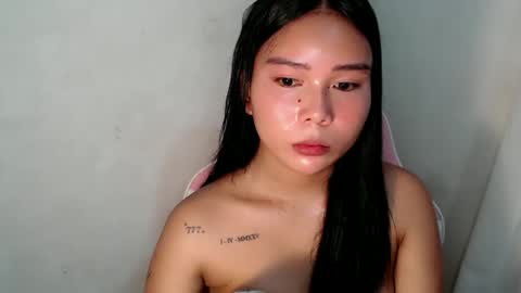 Snapshot of callme_remaxxx7 chatting on October 14, 9:54 am Rema online show from October 14, 9:54 am