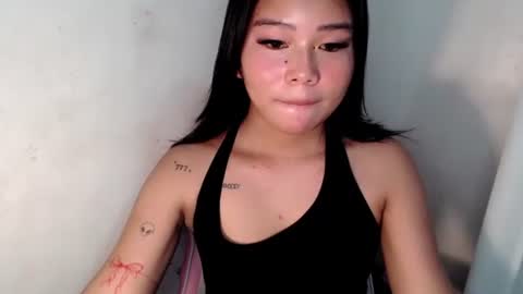 Snapshot of callme_remaxxx7 chatting on October 20, 2:50 pm Rema online show from October 20, 2:50 pm