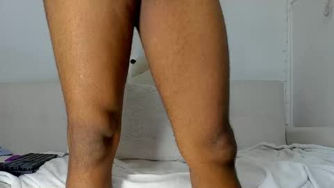 Snapshot of callmeby_lebron chatting on March 4, 12:44 pm LeBron online show from March 4, 12:44 pm