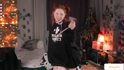 Snapshot of callmeeffy chatting on January 5, 4:38 pm Effyblonde follow my telegram channel for more content3 online show from January 5, 4:38 pm