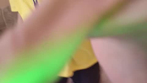 Snapshot of callmenineoneseven chatting on September 9, 9:31 am Nick online show from September 9, 9:31 am