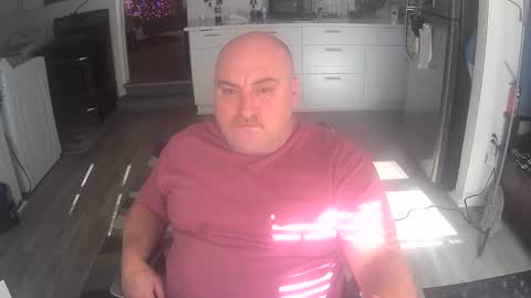 Snapshot of calvin420420 chatting on December 21, 6:23 pm longjohn74 online show from December 21, 6:23 pm