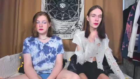 Snapshot of calvin_kevin_grem chatting on March 2, 12:43 pm Calvin Kevin Grem online show from March 2, 12:43 pm