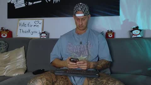 Calvin  online show from December 21, 10:30 pm