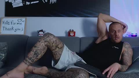 Calvin  online show from December 31, 9:31 am