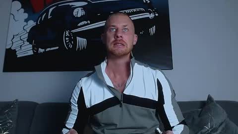 Calvin  online show from February 17, 4:26 pm