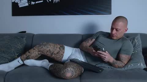 Calvin  online show from March 4, 5:34 pm