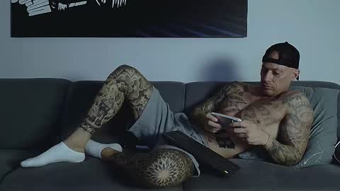 Calvin  online show from September 16, 8:54 pm