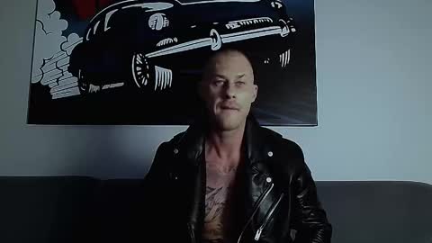 Calvin  online show from October 6, 9:34 pm