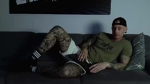 Calvin  online show from October 11, 12:21 am