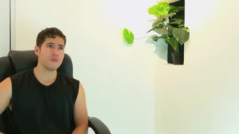 camara110 online show from November 3, 10:53 pm