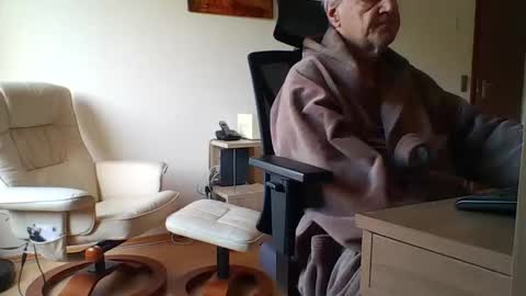 camcologne online show from November 4, 10:36 am