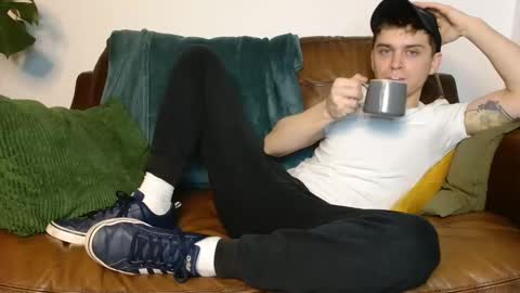 CamDoAttitude online show from December 7, 12:13 pm