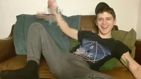 CamDoAttitude online show from December 31, 8:02 pm