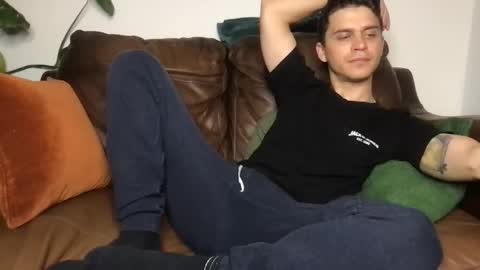 CamDoAttitude online show from November 16, 10:48 pm