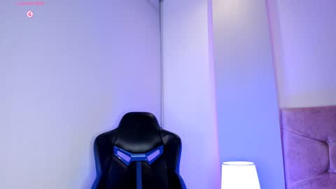 Camelia Smith online show from February 4, 9:38 am