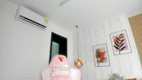 Cameron  online show from January 23, 4:59 pm