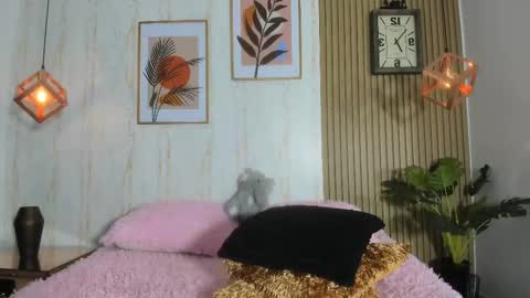 Cameron  online show from February 18, 11:52 pm