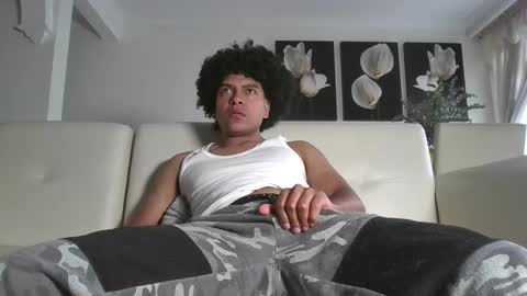 Stiven online show from October 26, 7:53 pm