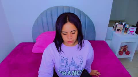 CAMI online show from September 10, 4:23 am