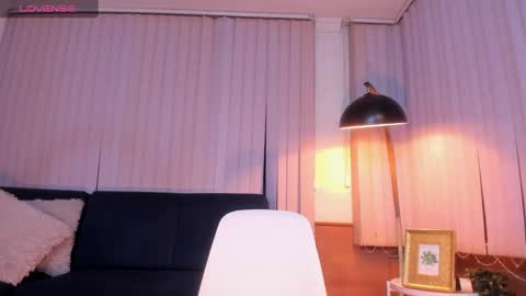 Camila cruz online show from February 1, 11:37 pm