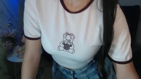 Cami  online show from December 3, 8:07 pm