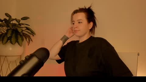 Snapshot of camidoll_10 chatting on December 26, 1:51 am camila online show from December 26, 1:51 am