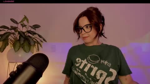 Snapshot of camidoll_10 chatting on March 7, 6:11 pm camila online show from March 7, 6:11 pm