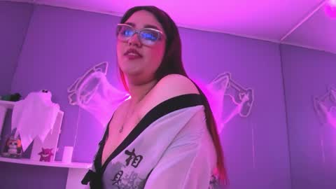 Camila Osorio online show from October 24, 6:59 pm