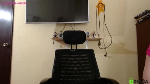 Camila  online show from February 21, 7:21 pm