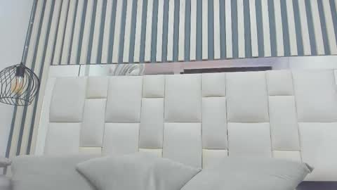 Snapshot of camila__herrera chatting on October 10, 3:49 am Camila online show from October 10, 3:49 am