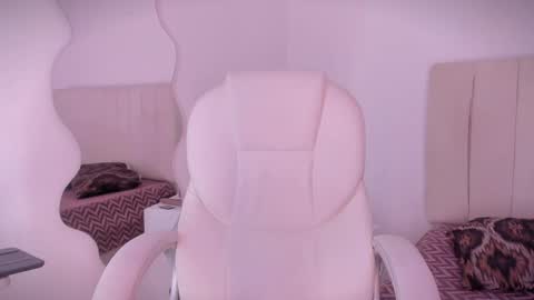 Snapshot of camila_adams chatting on December 20, 12:08 am Cami online show from December 20, 12:08 am