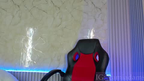 Snapshot of camila_adams chatting on November 7, 11:21 am Cami online show from November 7, 11:21 am