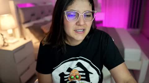 Camila buitrago online show from February 11, 12:59 am