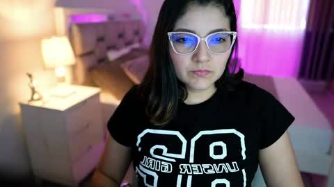 Camila buitrago online show from March 8, 8:57 pm