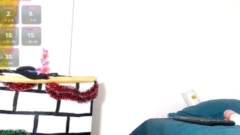 Snapshot of camilavagina24 chatting on December 11, 8:07 pm Camila online show from December 11, 8:07 pm