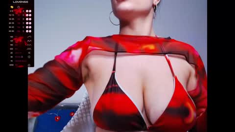 camilla__1one online show from January 17, 5:11 am