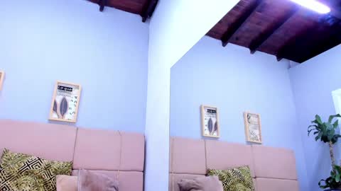 Camille online show from January 21, 9:36 pm