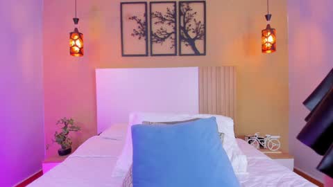 Camille Lynn online show from December 29, 4:59 am