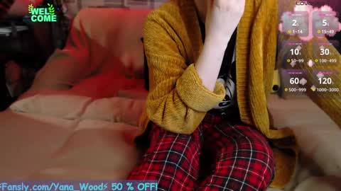 Snapshot of camkitana01 chatting on February 12, 2:21 pm Kitana online show from February 12, 2:21 pm