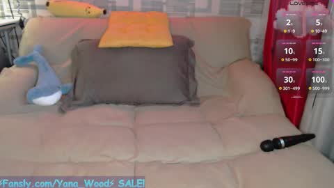 Snapshot of camkitana01 chatting on November 26, 9:10 am Kitana online show from November 26, 9:10 am