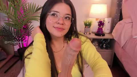   Lets reach 200 thumbs up  online show from February 27, 6:29 am