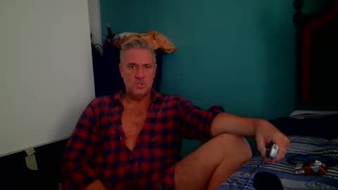 camunication online show from October 20, 10:27 am