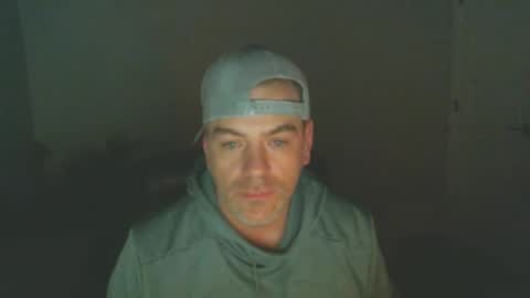 Snapshot of canadianboi6969 chatting on November 8, 6:13 am CanadianBacon6969 online show from November 8, 6:13 am