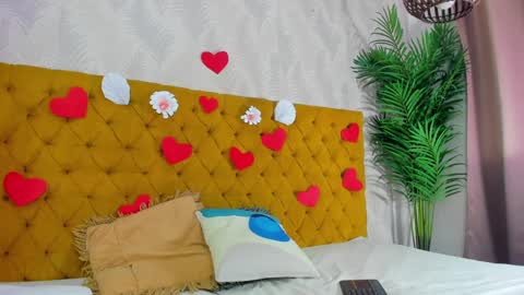 candise online show from September 23, 4:37 am