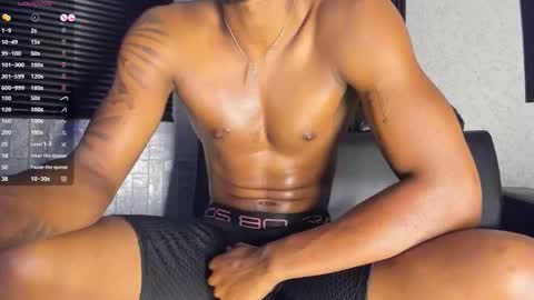 candresruiz online show from November 13, 12:15 pm