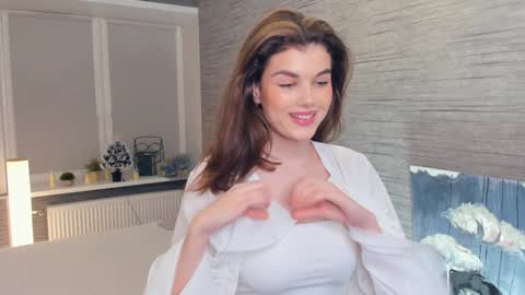 Flora online show from February 1, 10:23 pm