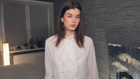 Flora online show from February 2, 7:04 pm