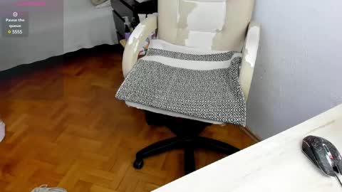 Ashley online show from March 1, 4:58 am