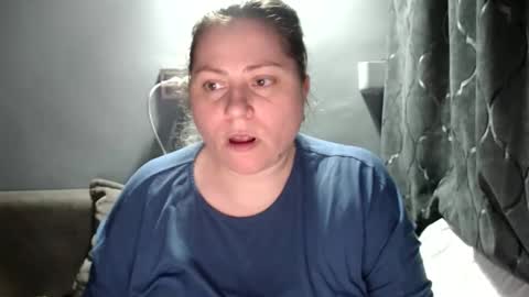 Laura online show from October 27, 2:54 pm